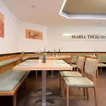 ホテル Garni Maria Theresia