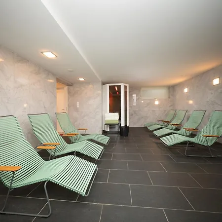 Hotel Garni Maria Theresia 3*