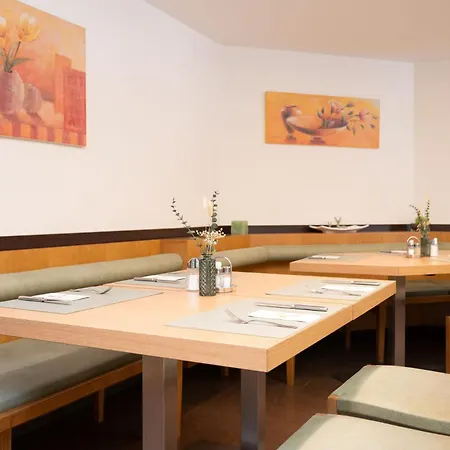 Garni Maria Theresia 3* Sölden