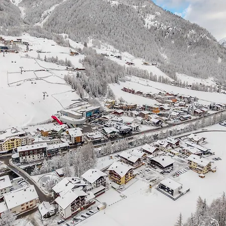 Hotel Garni Maria Theresia 3*