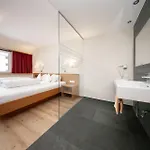 Garni Maria Theresia Hotell 3*