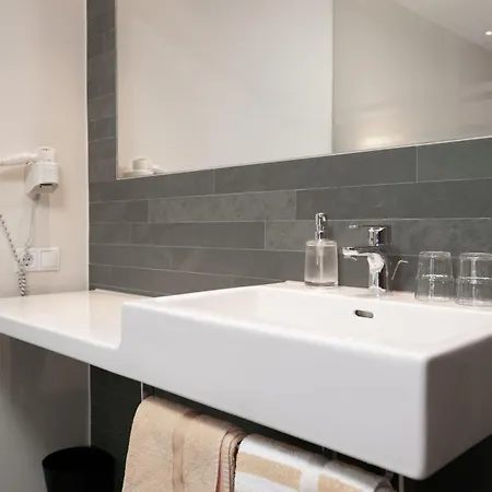 Ξενοδοχείο Garni Maria Theresia