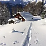 Hotel Garni Maria Theresia - Official Oetztal Summer Card Partner 3*