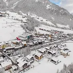 Otel Garni Maria Theresia - Official Oetztal Summer Card Partner 3*