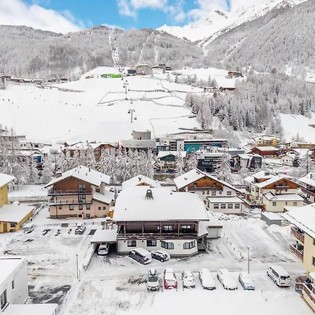 Garni Maria Theresia - Official Oetztal Summer Card Partner Otel